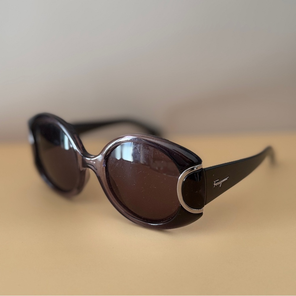 Ombre Ferragamo designer sunglasses